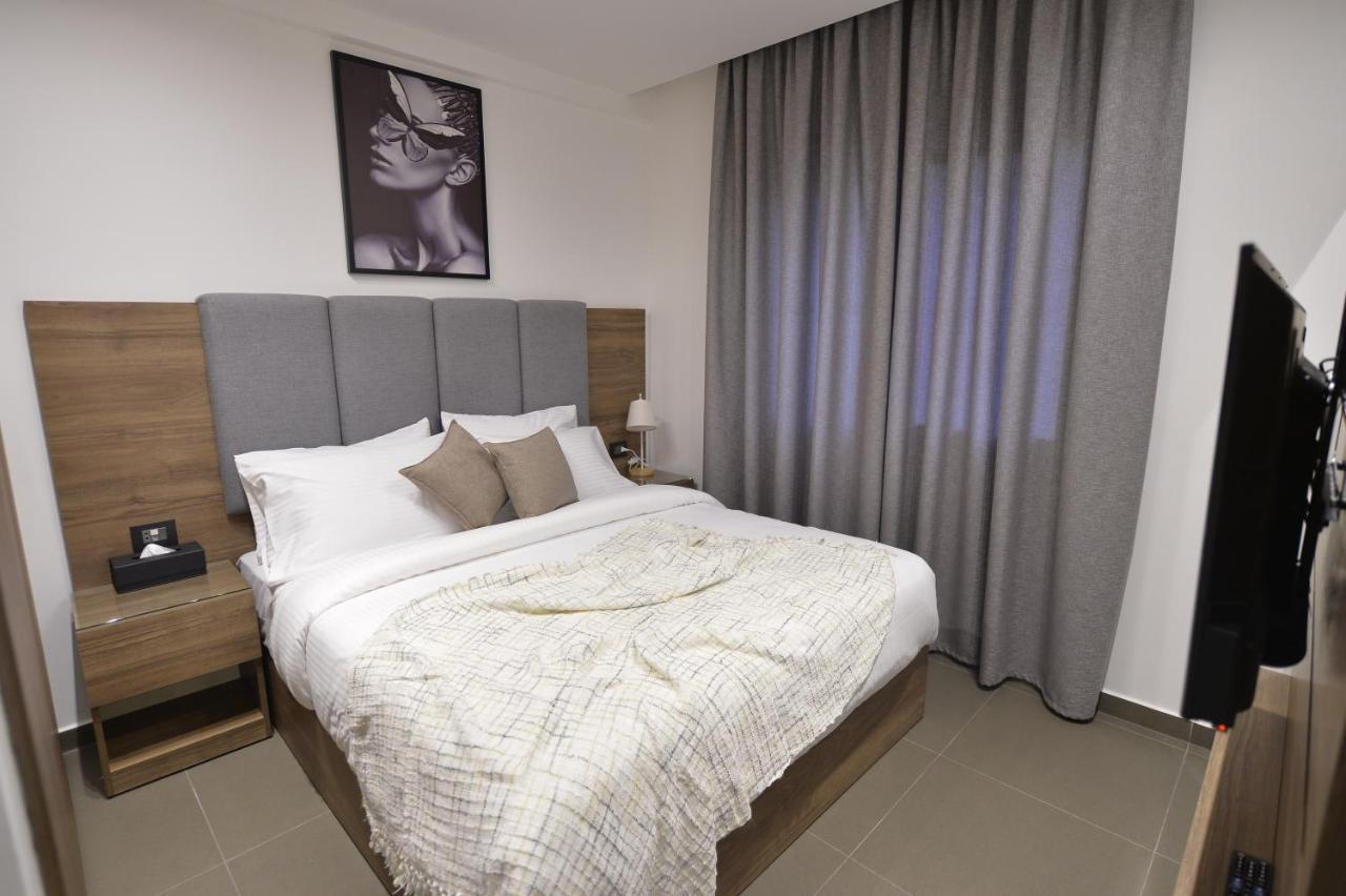 Zett Hotel Jounieh Esterno foto